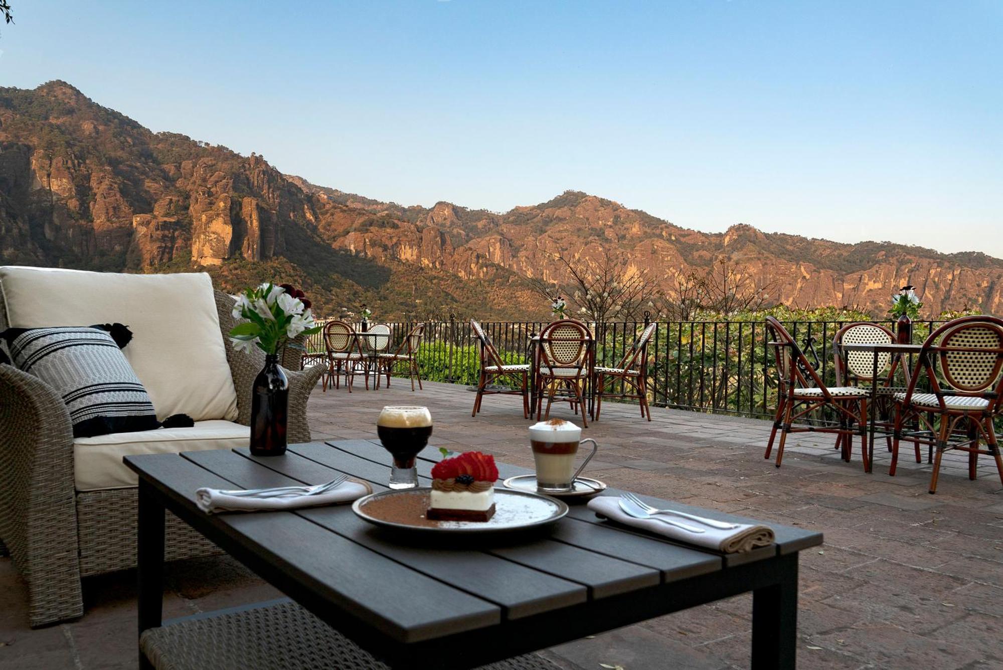 Posada Del Tepozteco - Hotel & Gallery Тепостлан Экстерьер фото